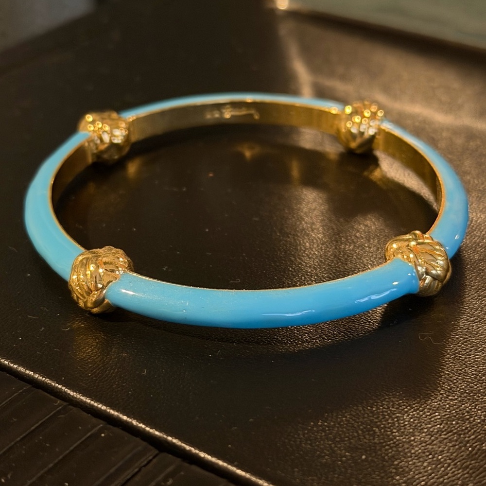 Lilly Pulitzer Gold-Tone Turquoise Enamel Knot Bangle Bracelet